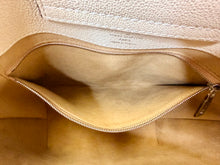 Load image into Gallery viewer, Louis Vuitton Monogram Very Hobo MM Bag