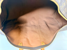 Load image into Gallery viewer, Louis Vuitton Monogram Canvas Keepall Bandouliere 55