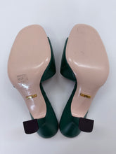 Load image into Gallery viewer, Gucci Green GG Marmont Slide Size 37 1/2