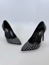 Load image into Gallery viewer, Saint Laurent Black Paris 105 Pumps Size 37