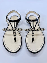 Load image into Gallery viewer, CHANEL Black Patent Leather CC And Camellia Flat Thong Sandals Size 39 1/2