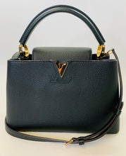 Load image into Gallery viewer, Louis Vuitton Noir Capucines MM Bag