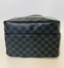 Load image into Gallery viewer, Louis Vuitton Damier Graphite Michael Backpack