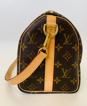 Load image into Gallery viewer, Louis Vuitton Monogram Canvas Speedy Bandouliere 25