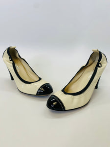 CHANEL CC Side Cap Toe Pumps Size 39 1/2