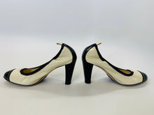 Load image into Gallery viewer, CHANEL CC Side Cap Toe Pumps Size 39 1/2