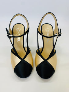 CHANEL CC Side Strappy Pump Size 39 1/2