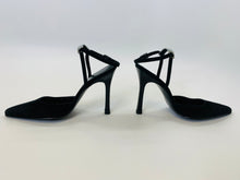 Load image into Gallery viewer, Gucci Black Suede Pumps Size 7 1/2