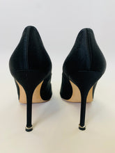 Load image into Gallery viewer, Manolo Blahnik Black Hangisi 105mm Pump Size 39 1/2