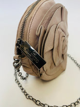 Load image into Gallery viewer, Valentino Garavani Petale Chain Bag