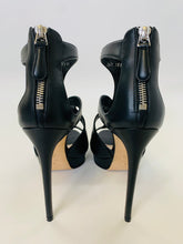 Load image into Gallery viewer, Alexander McQueen Black Platform Sandals Size 40