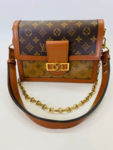 Load image into Gallery viewer, Louis Vuitton Dauphine MM Reverse Monogram Bag