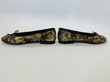 Load image into Gallery viewer, CHANEL Black and Gold Ballerina Flats Size 36