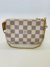 Load image into Gallery viewer, Louis Vuitton Damier Azur Mini Pochette Accessories