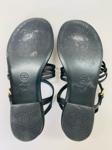 CHANEL Black CC Flat Thong Sandals Size 36