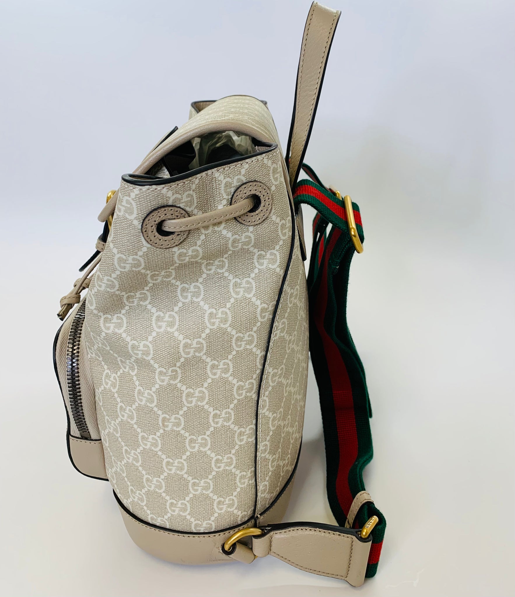Gucci GG Supreme Canvas Small Backpack – JDEX Styles