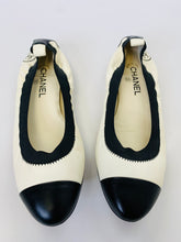 Load image into Gallery viewer, CHANEL Ivory and Black Ballerina Flats Size 41