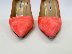 Manolo Blahnik BB 105 Coral Pumps Size 39 1/2