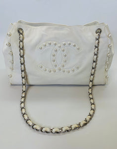 CHANEL Ivory Pearl Obsession Medium Tote Bag