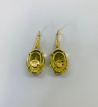 Load image into Gallery viewer, Roberto Coin 18K Yellow Gold Lemon Quartz Earrings