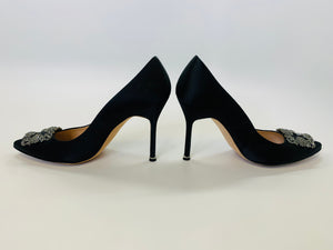 Manolo Blahnik Black Hangisi 105mm Pump Size 39 1/2