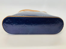 Load image into Gallery viewer, Louis Vuitton Indigo Maple Drive Bag