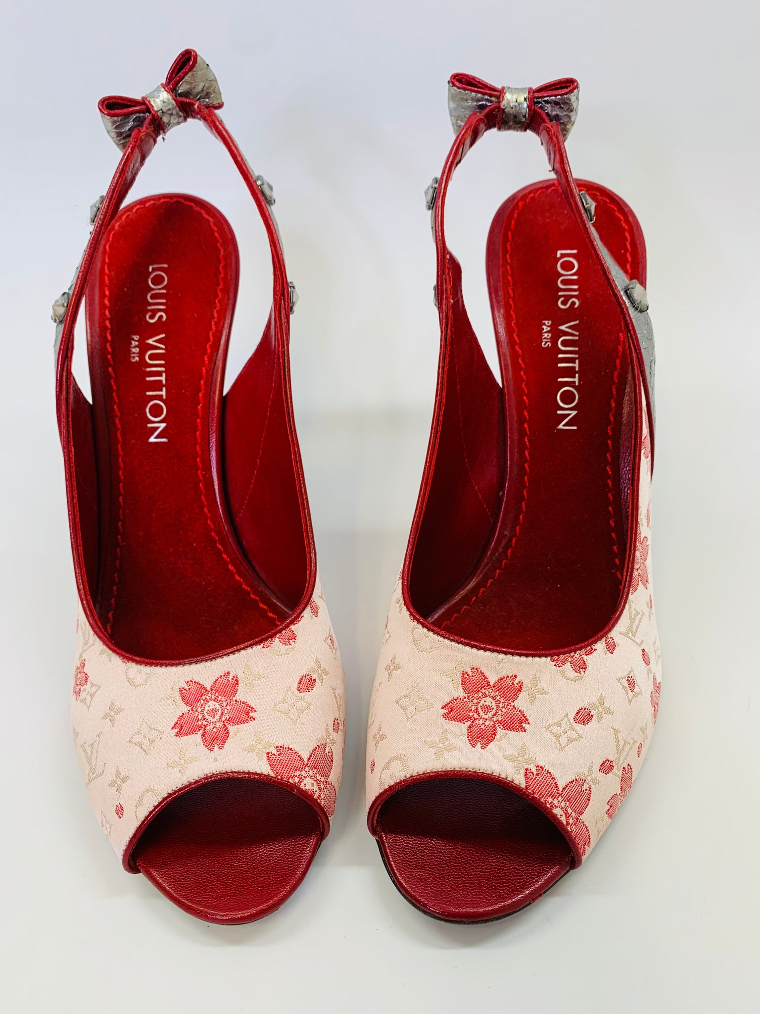 Louis Vuitton Murakami Cherry Blossom Slingbacks Size 39 1/2 Louis Vuitton Murakami Cherry Blossom Slingbacks Size 39 1/2