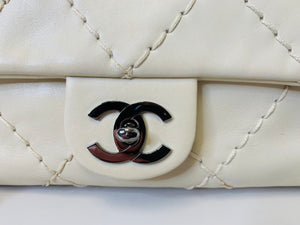 CHANEL Ivory Ultra Stitch Flap Bag