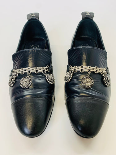 CHANEL Black and Navy Blue Charm Flats Size 36 1/2