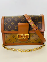 Load image into Gallery viewer, Louis Vuitton Dauphine MM Reverse Monogram Bag