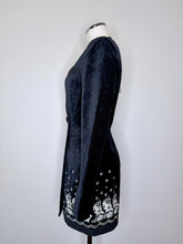 Load image into Gallery viewer, Saloni Bree Black Cotton Velvet Filigree Embroidery Dress Sizes 4, 6, 8 and 10