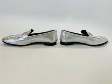 Load image into Gallery viewer, Hermès Paris Loafer Size 39