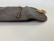 Load image into Gallery viewer, Louis Vuitton Monogram Canvas Eugenie Wallet