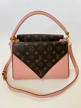 Load image into Gallery viewer, Louis Vuitton Rose Monogram Double V Bag