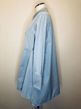 Load image into Gallery viewer, Hermès Bleu Gris Gusset Shirt Size 40