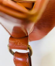 Load image into Gallery viewer, Louis Vuitton Cognac Epi Leather Noe Bag
