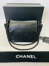 Chanel Black Lambskin Accordion Flap Bag Leather ref.302869 - Joli Closet