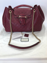 Load image into Gallery viewer, Gucci Large Emily Flap Shoulder Bag