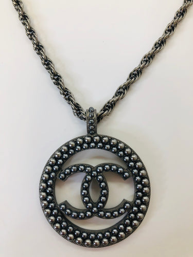 CHANEL Large Grey Pearl Pendant Necklace