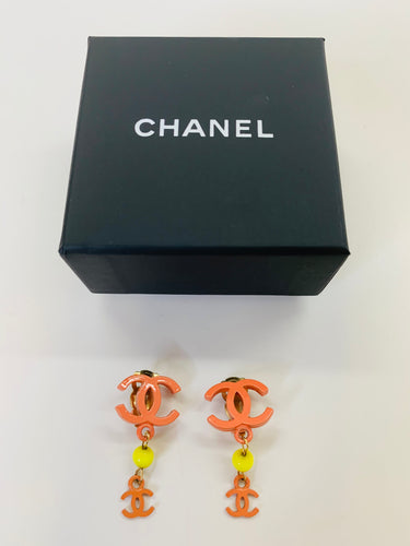 CHANEL Dangle Earrings