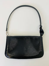 Load image into Gallery viewer, Louis Vuitton Black Epi Electric Pochette Accessories