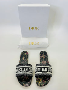Christian Dior Dway Slide Size 38 1/2