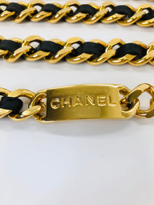 CHANEL Vintage Gold Plated Metal and Black Leather Belt size L