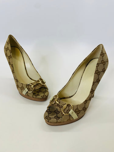 Gucci Beige GG Canvas Horsebit Pumps Size 8 1/2