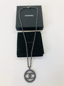 CHANEL Large Grey Pearl Pendant Necklace