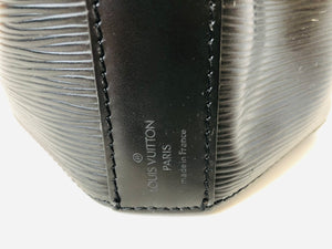 Louis Vuitton Black Epi Leather Sac D’epaule GM Bag