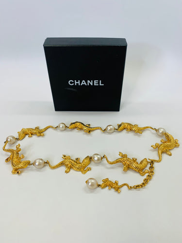 CHANEL Vintage Salamander and Pearl Belt