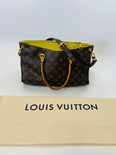 Load image into Gallery viewer, Louis Vuitton Monogram Canvas Pallas Bag