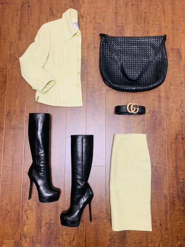 CHANEL Green Tweed Jacket Size 40