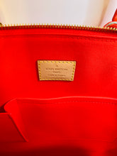 Load image into Gallery viewer, Louis Vuitton Grenadine Monogram Alma GM Bag